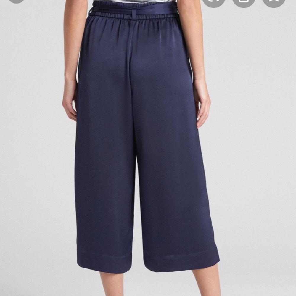 Tie Waist pants in satin